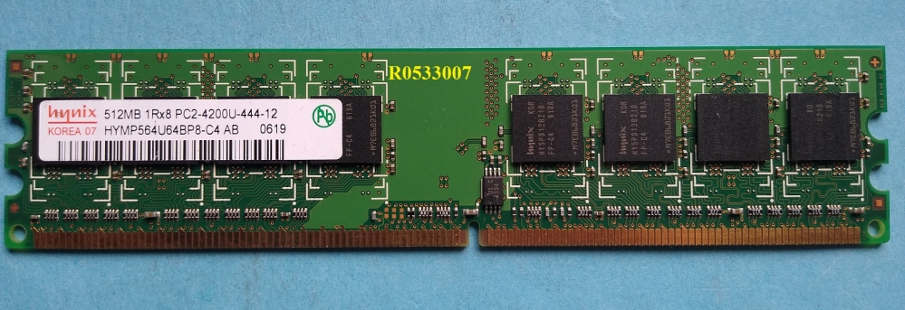 512Mb IBM 36P3340 (Hynix HYMP564U64BP8-C4) 240pin 8chip CL4 PC2-4200 DDR2  533MHz Desktop Memory