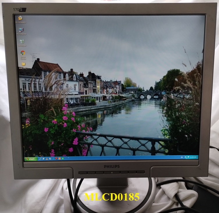 PHILIPS S-line 1754 17インチ LCDモニター未開封品です。 PHILIPS S-line 1754 17インチ LCDモニター未開封品です。