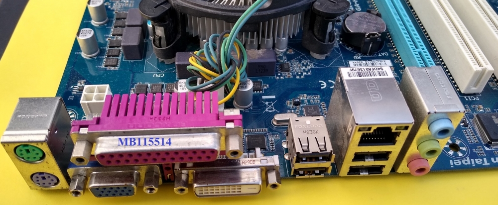 Gigabyte GA-H61M-S2PV Mainboard with Intel Core i5-3570 installed